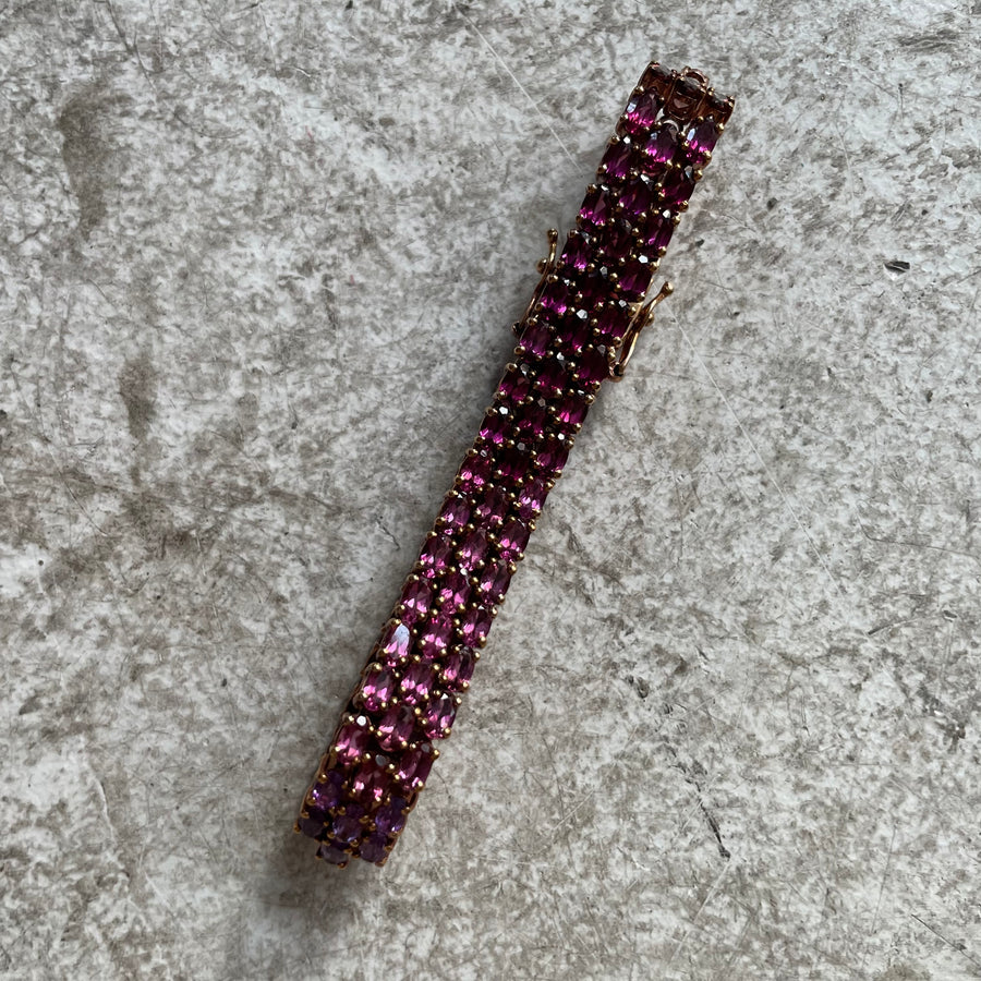 Gradient semi precious stone bracelet